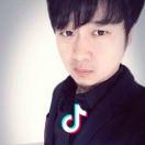 山有扶苏,隰有荷华