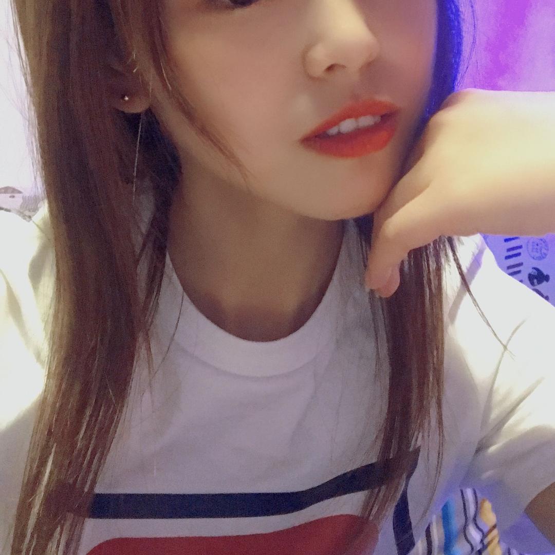 💄April💋