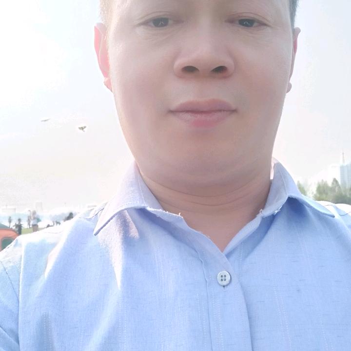 笑脸看日出