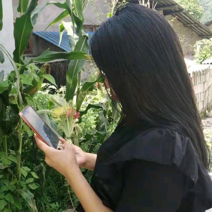 静静用户8904336575646