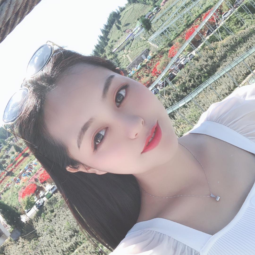 👧🏻独家记怡