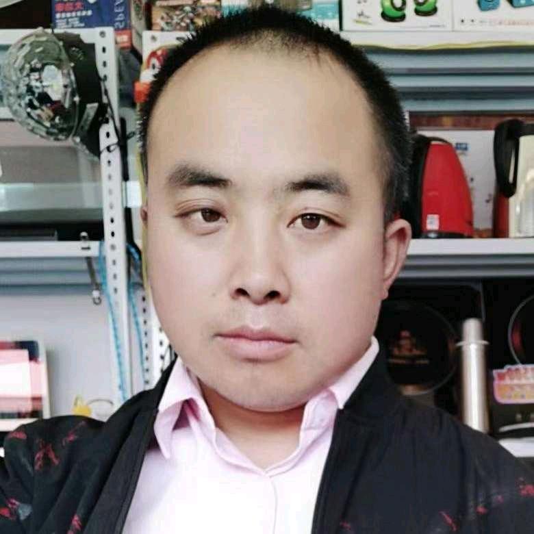陈 朝 勇
