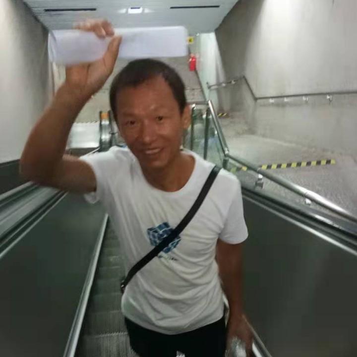 任四哥