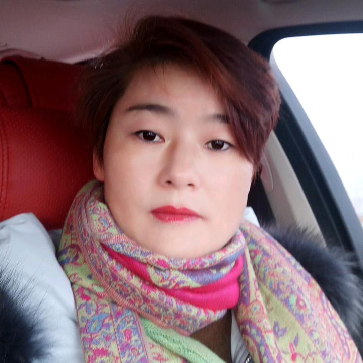 王芳