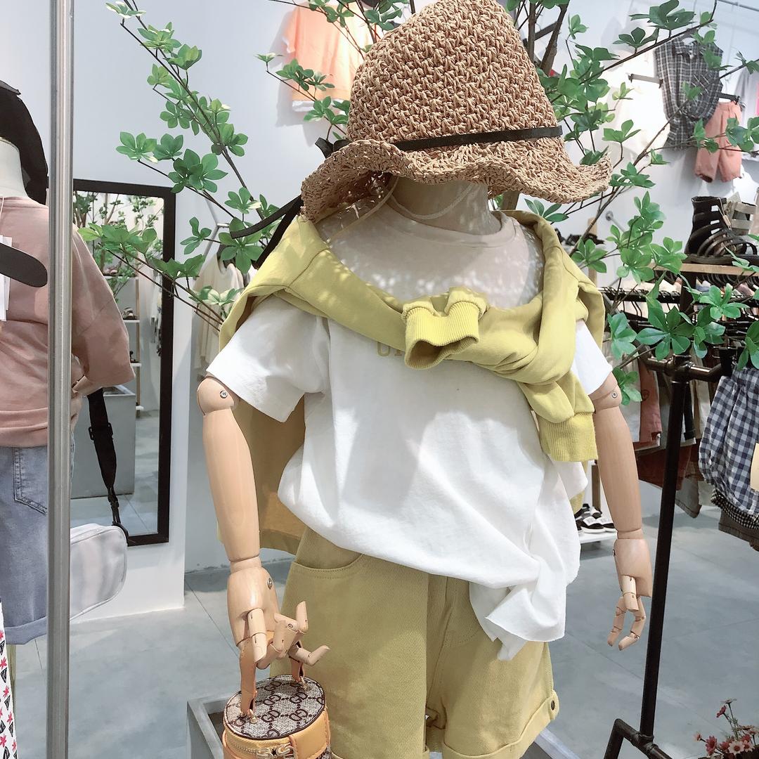 福州市晋安区邻家女孩童装店