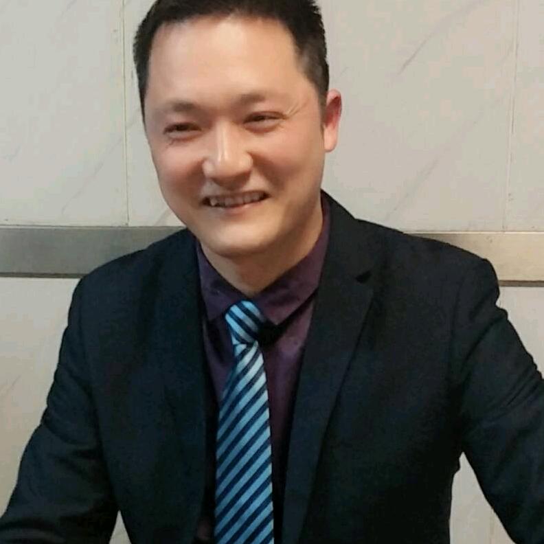 老胡的鱼头王香辣馆
