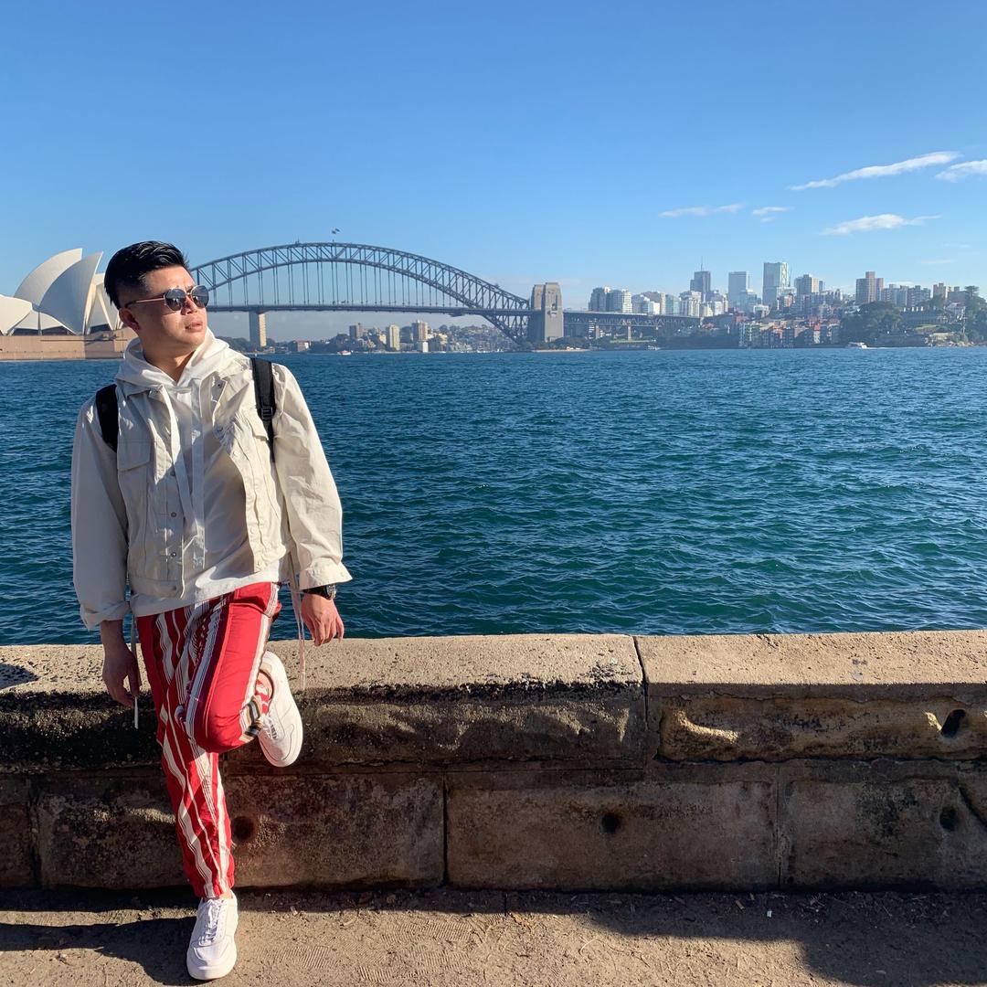 @新密 大班 大雄专攻烫发