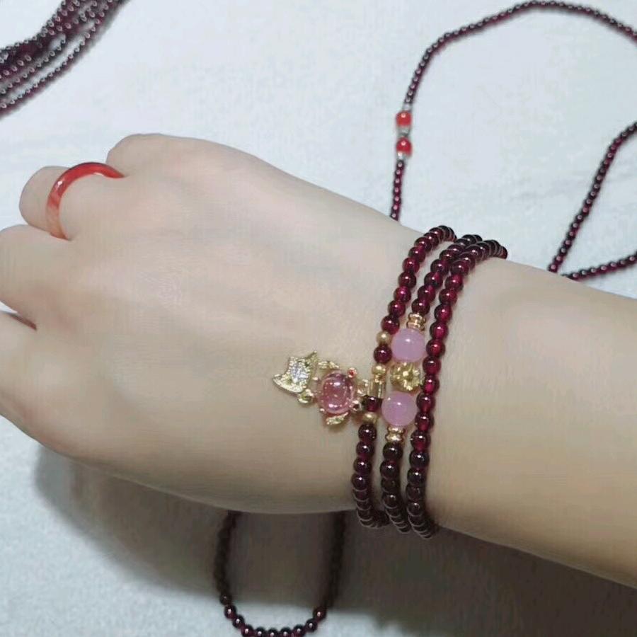 一朵兰花《拒绝连赞》