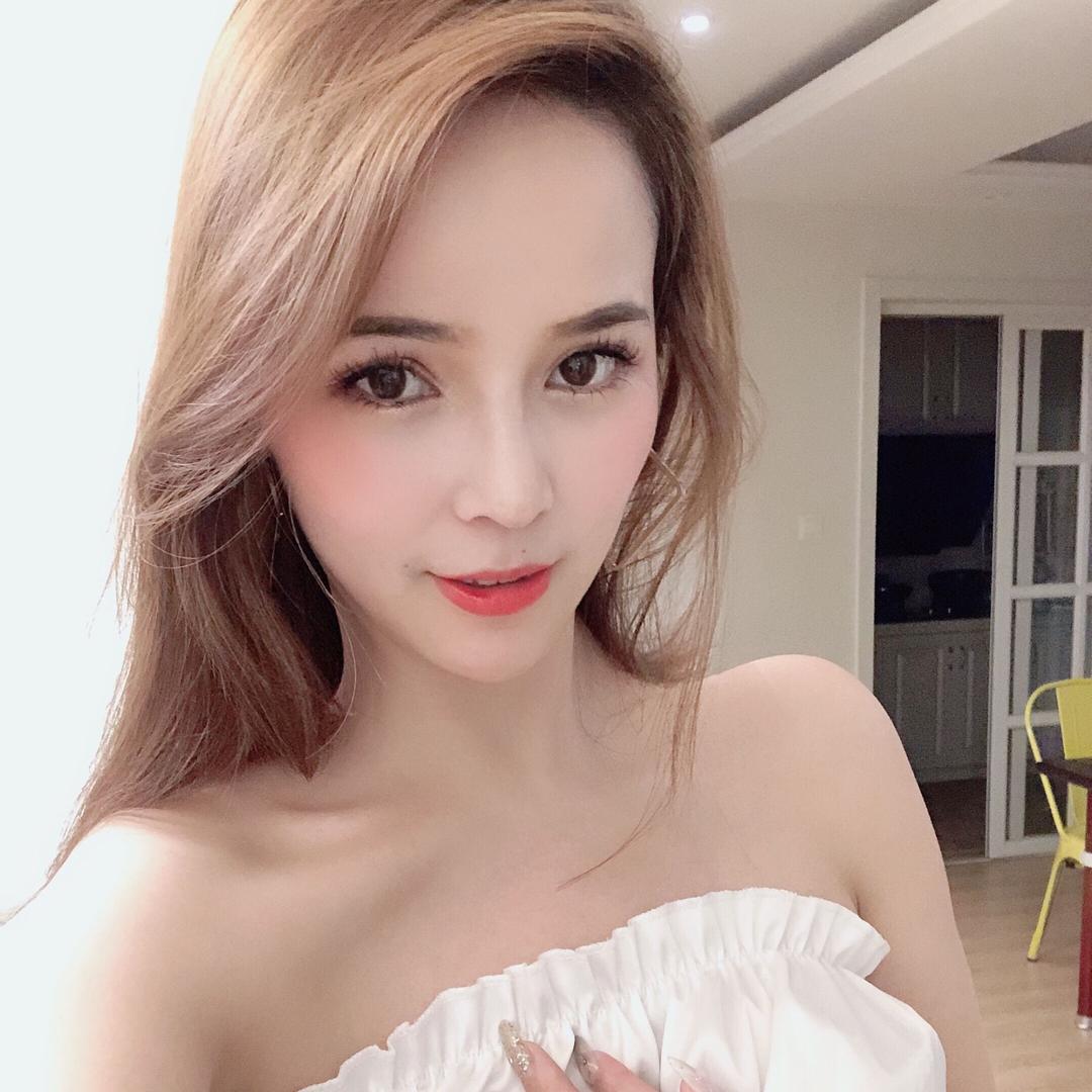 千语AW
