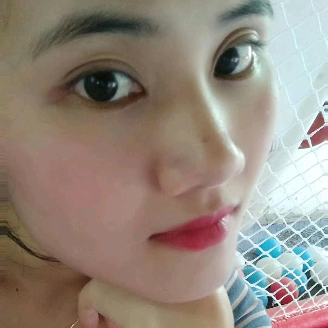 爱笑的珍珍