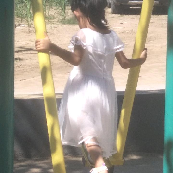 荣姐，