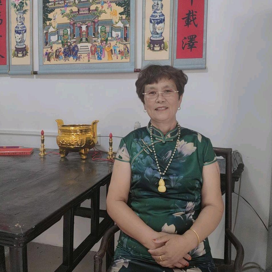 陈芳