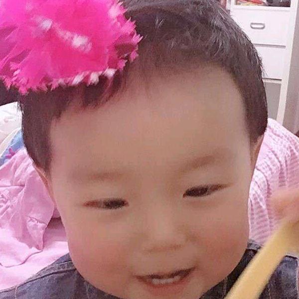 四孙子的英姐
