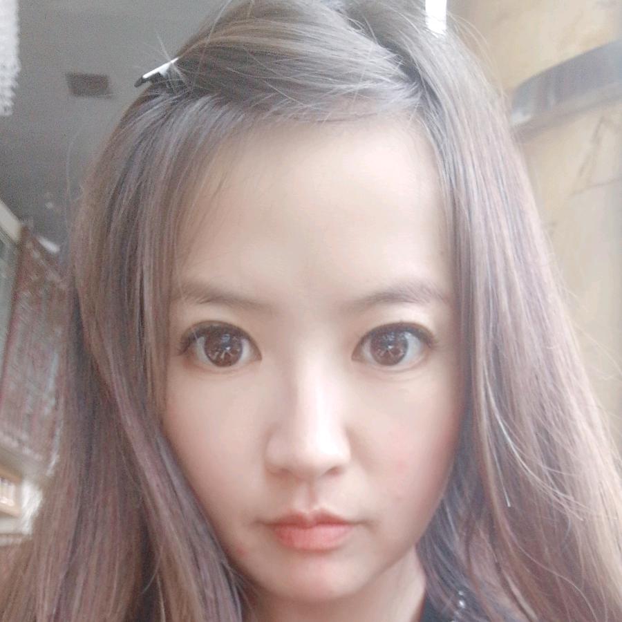 已鑫建材市场三号楼二楼极美照明