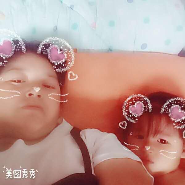 向钱看向钱充。
