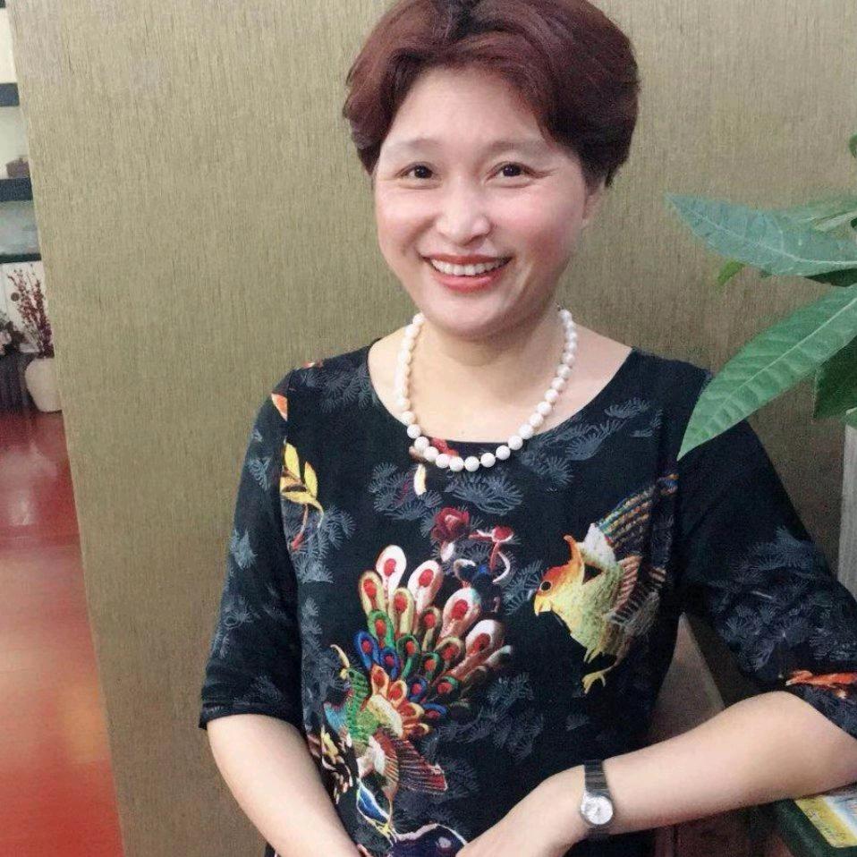 彩虹姐姐