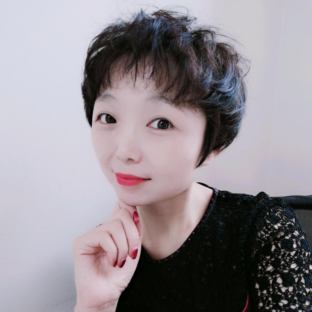 古灵精怪的小妖