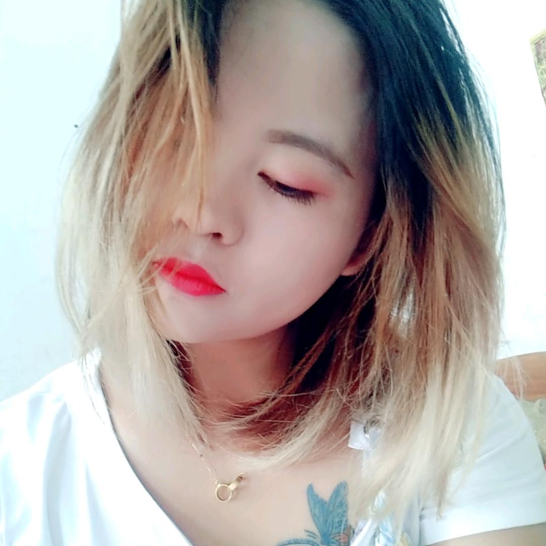 小妖😝😝