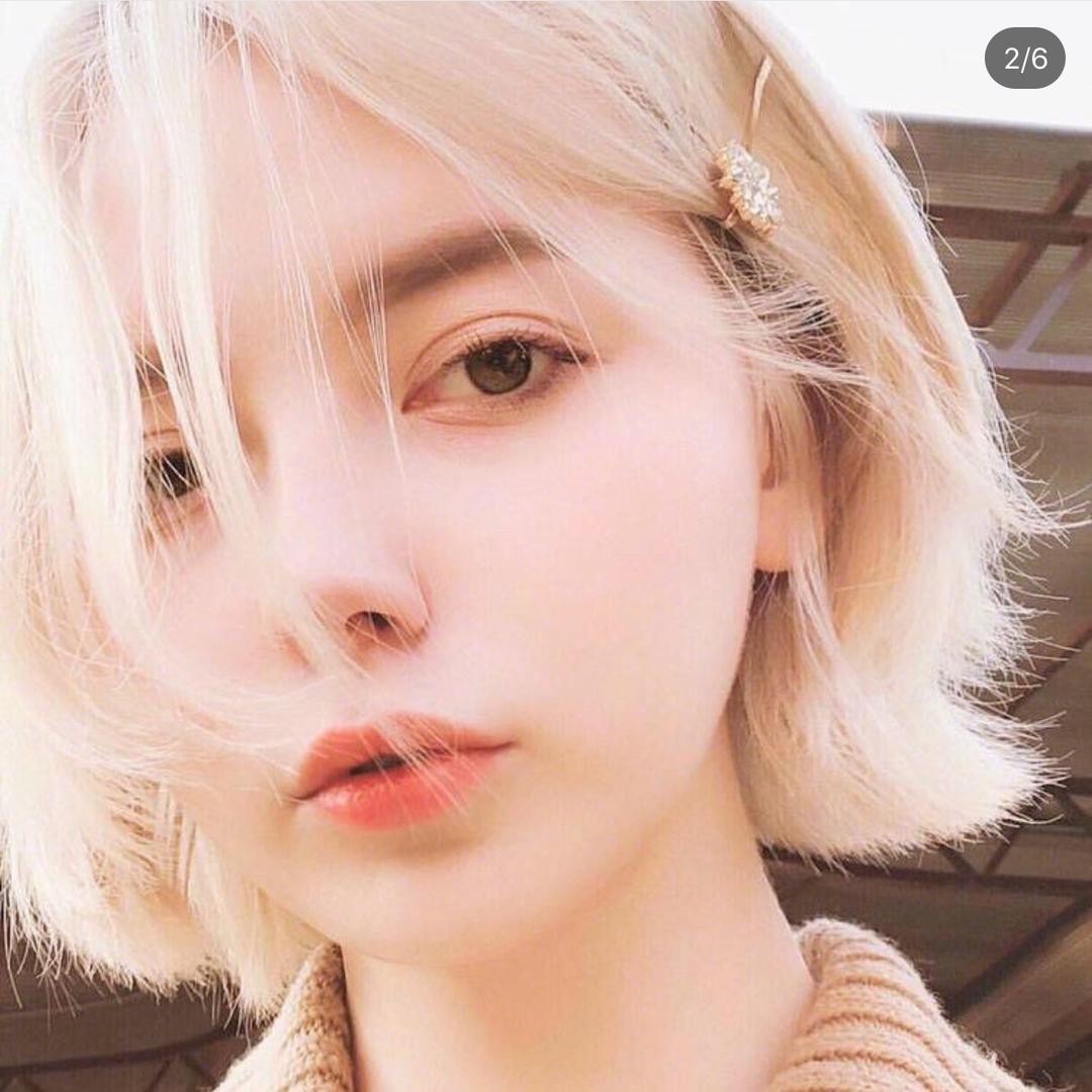 杨芋.