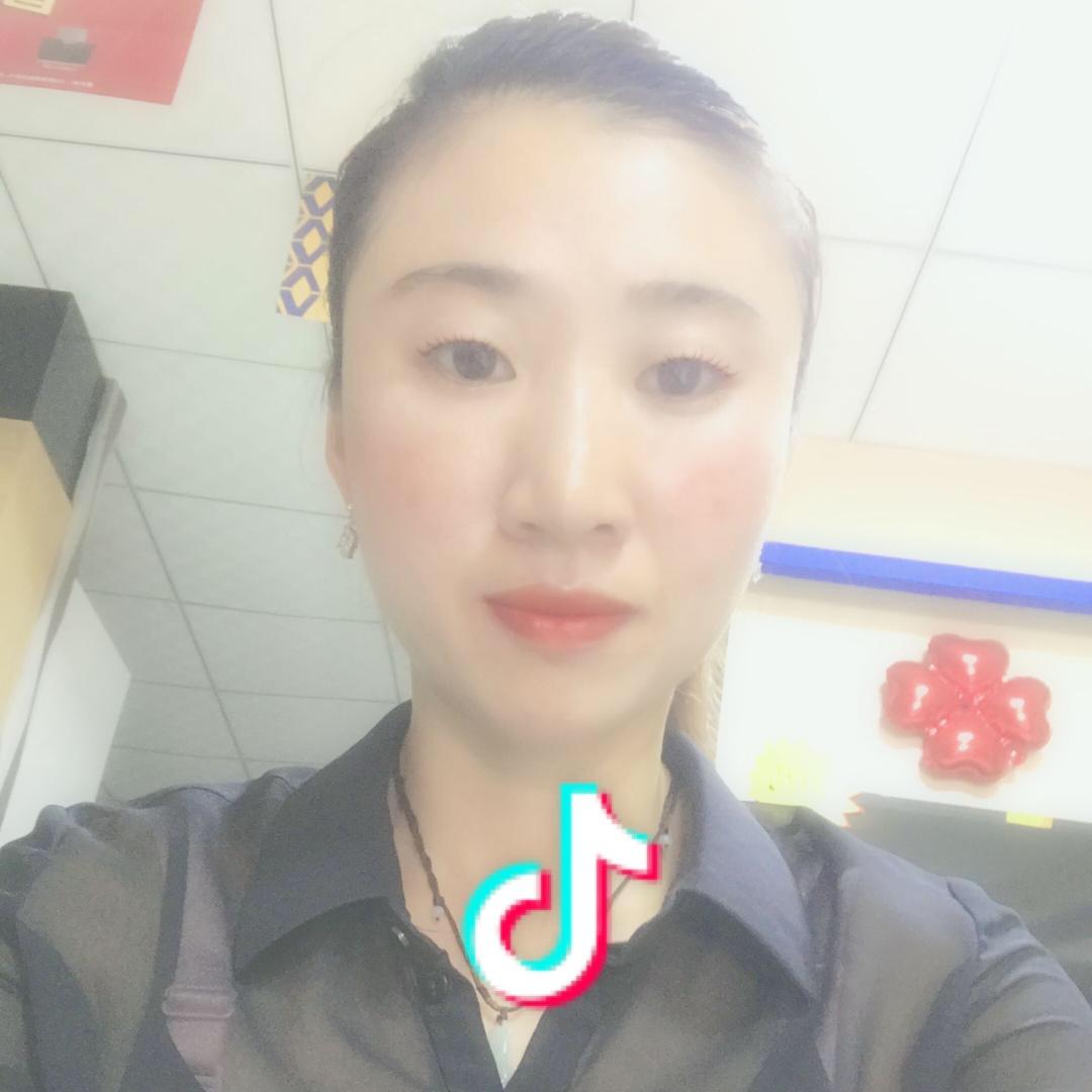 张妮