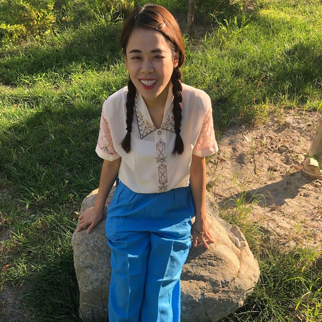 馋嘴金小妹