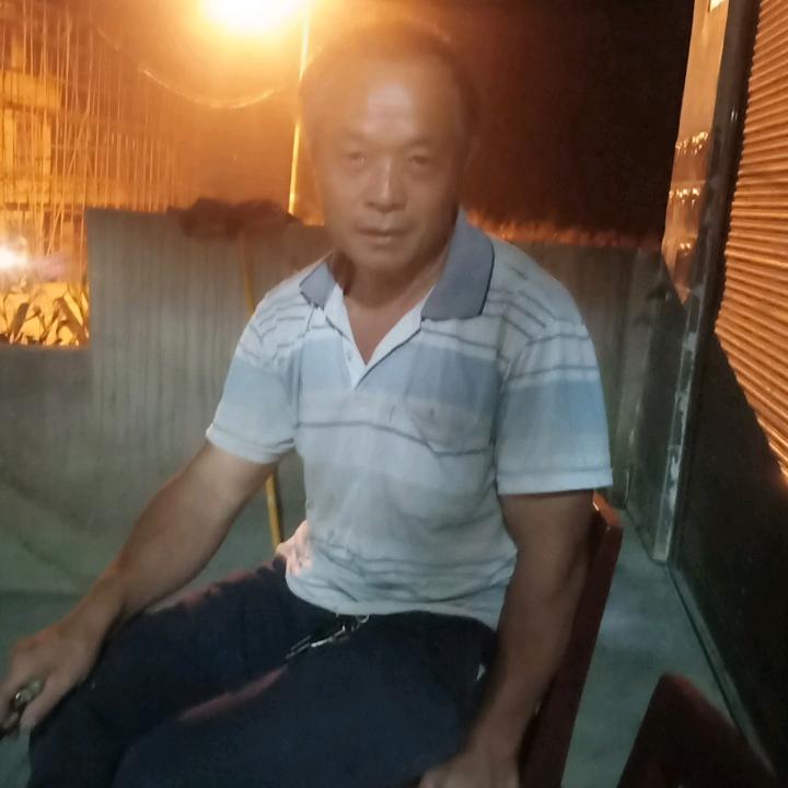 黄加进