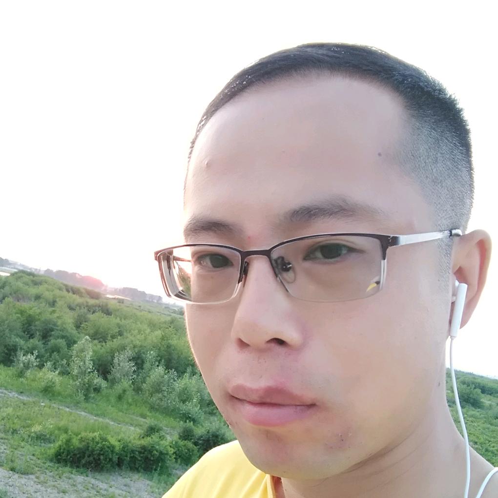 打鸡血的兔子