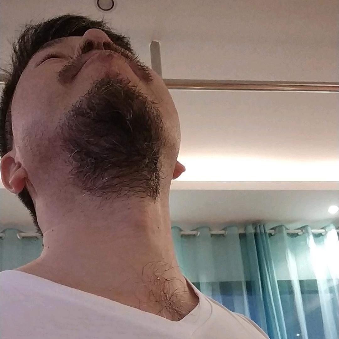 老王