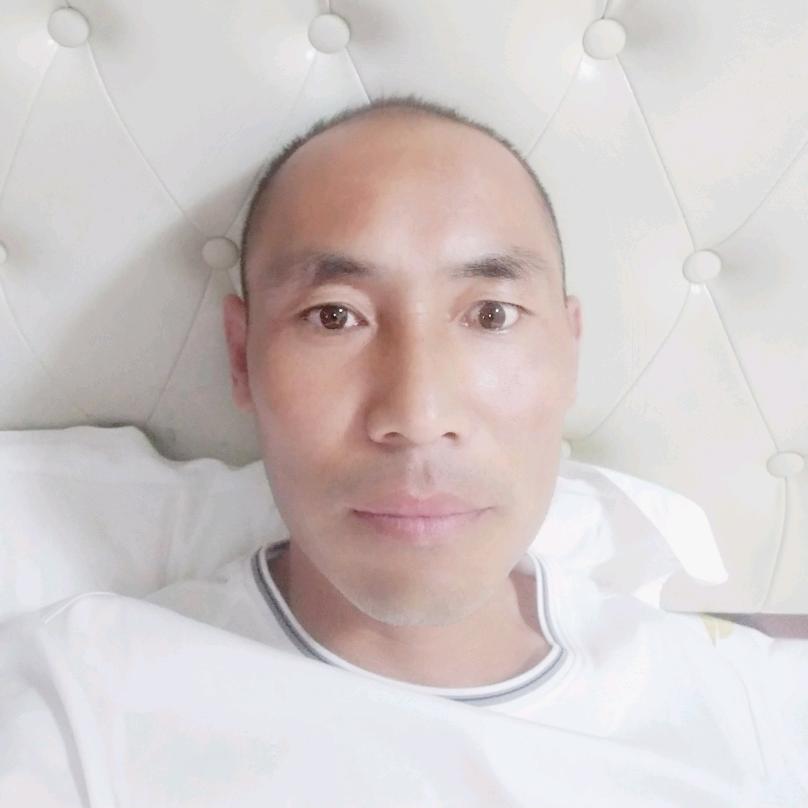 专业墙地砖黄师傅