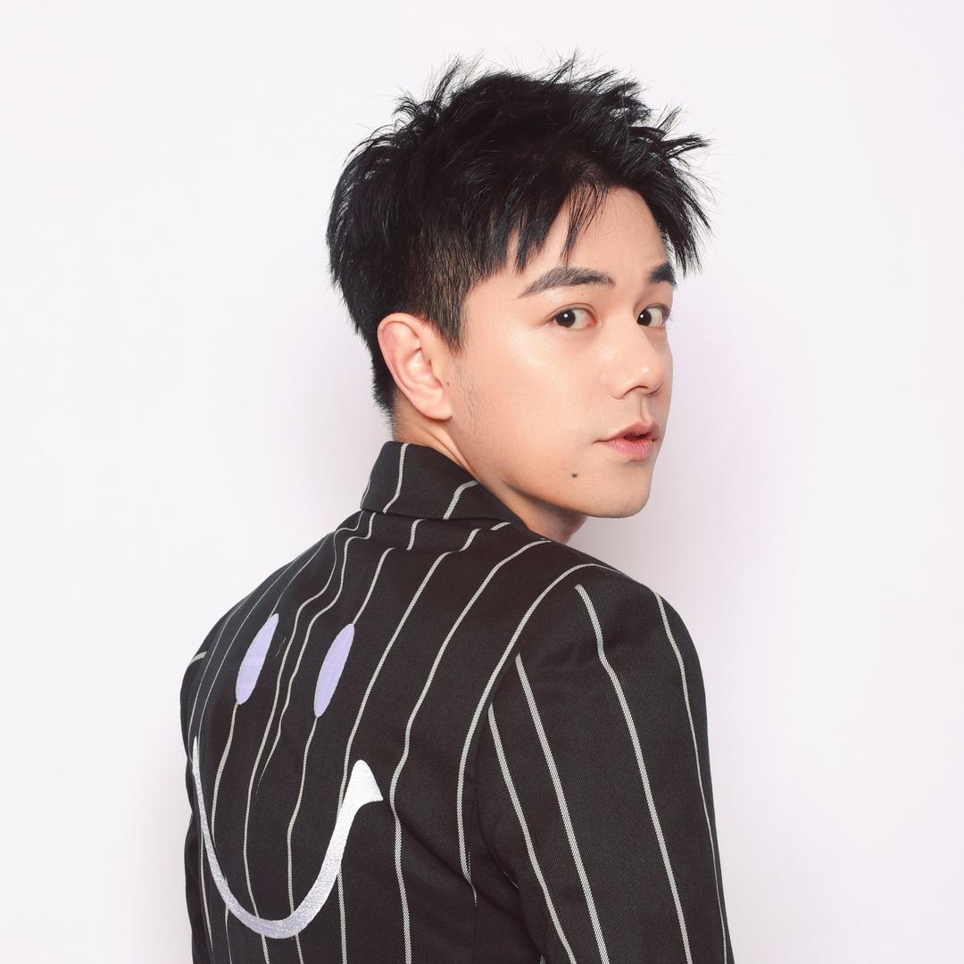 电波兄妹李小雷