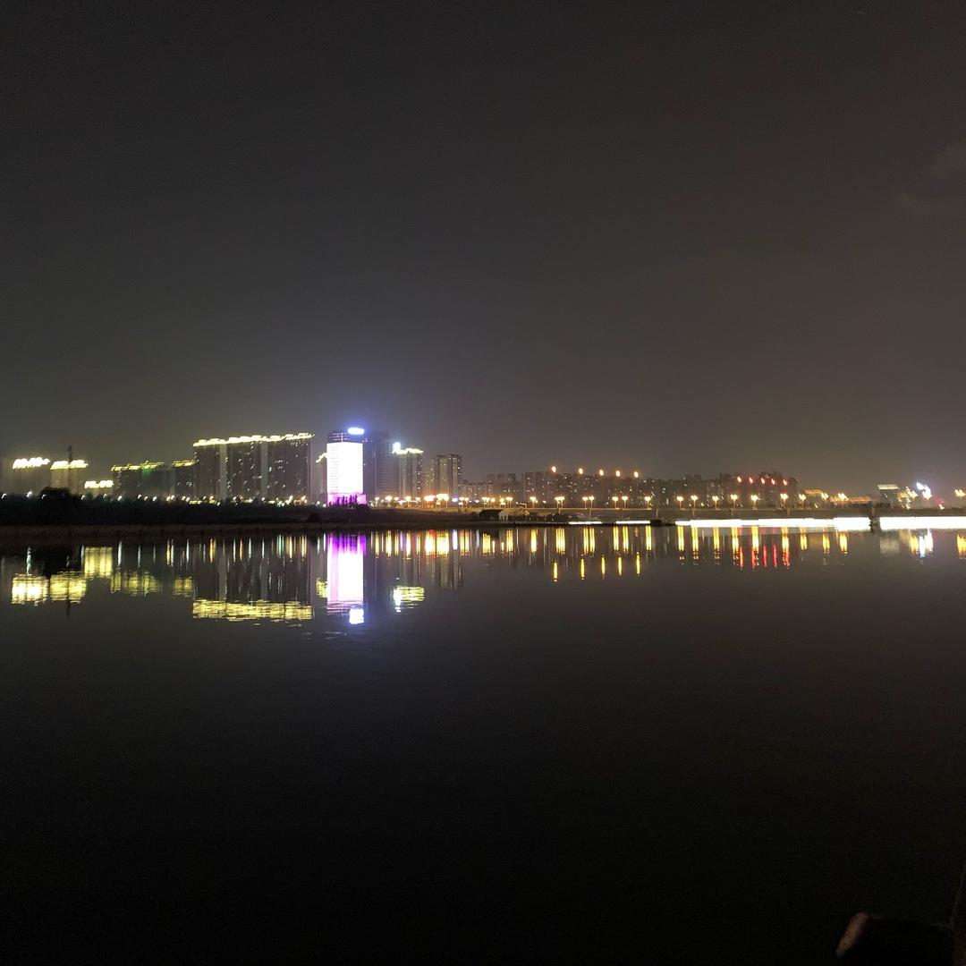 周冠杰