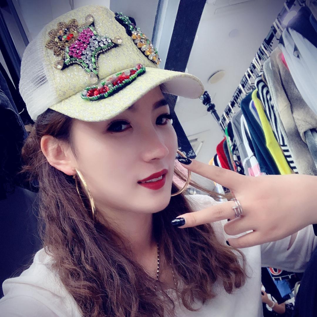 杭州四季青荣荣服饰（努力版）