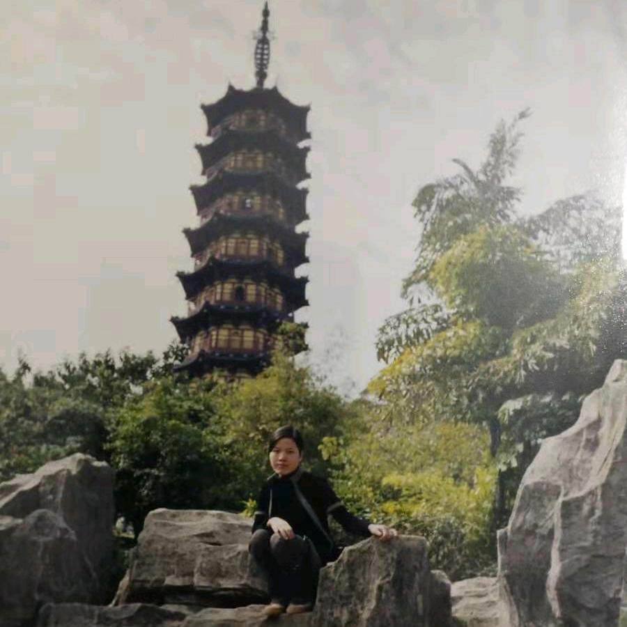 人生何处不相逢