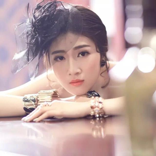 天颜美男装搭配