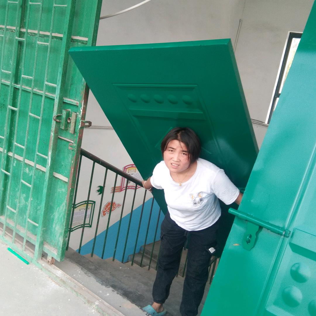 水寨莹利门业