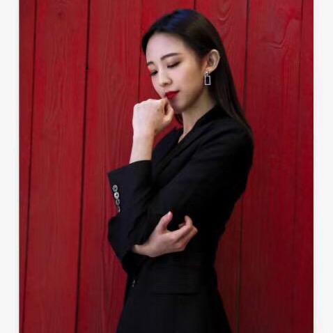 薇琪女装企业店