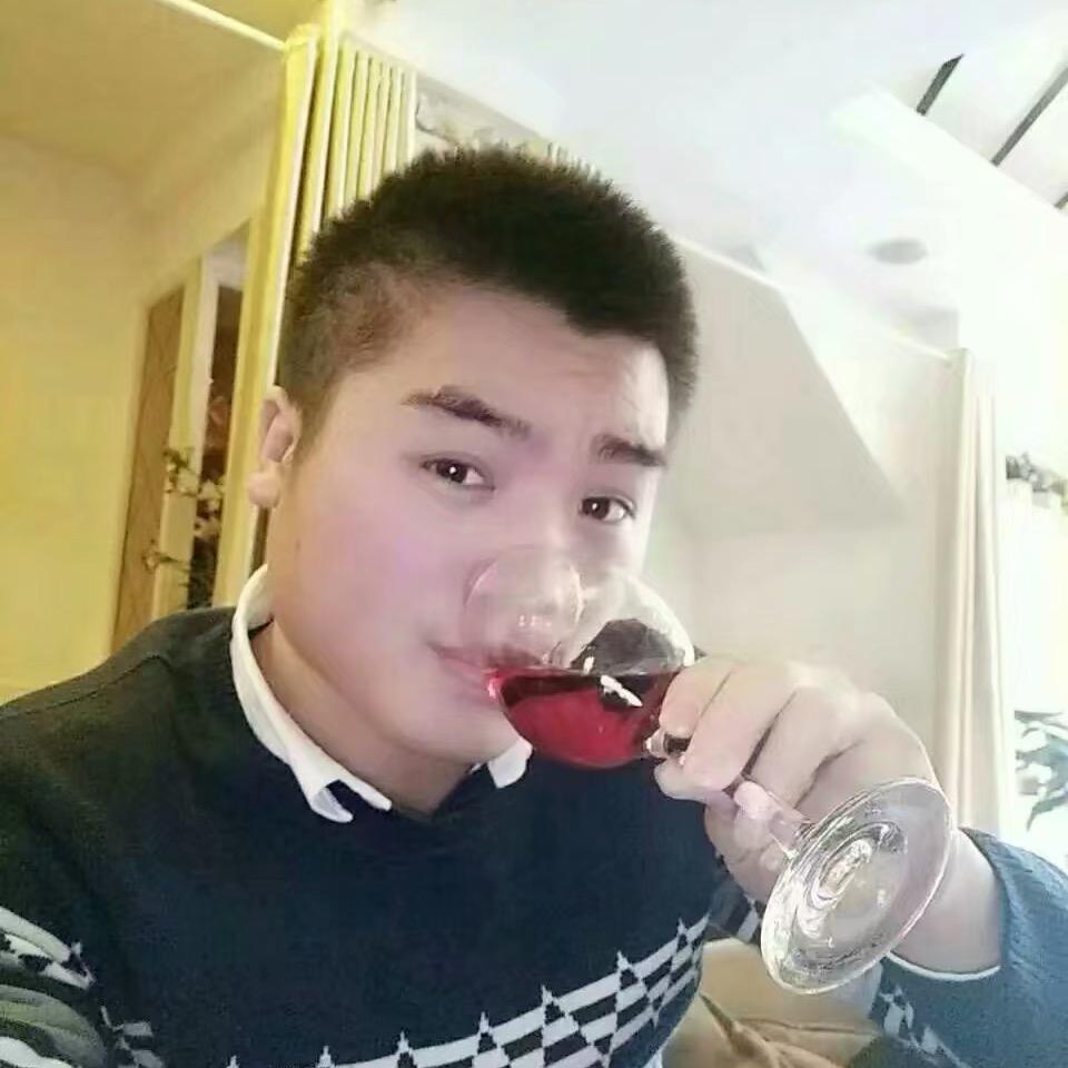 零食小哥哥