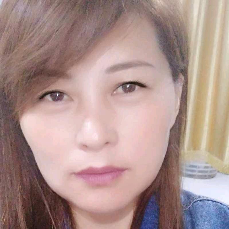 不坚强懦弱给谁看