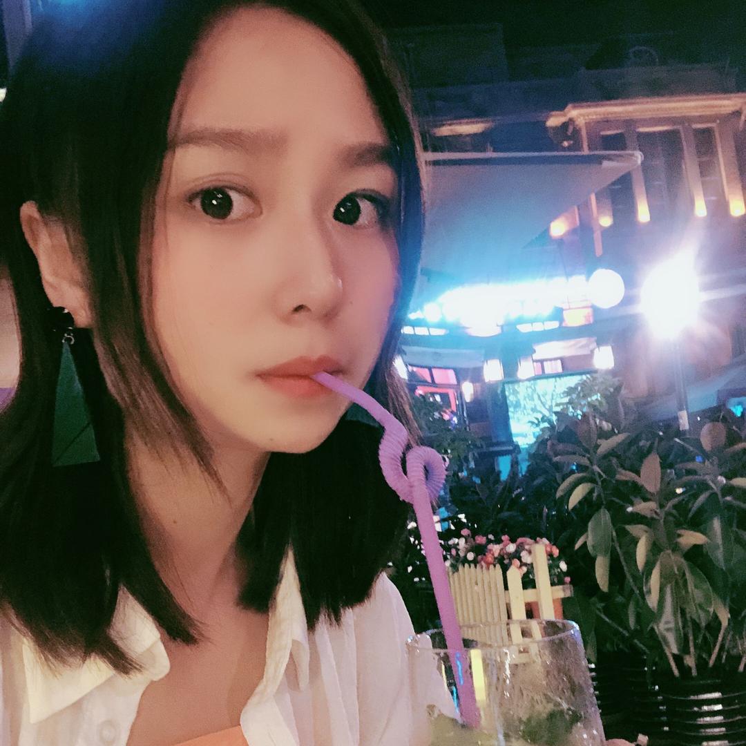 大石桥色膜车工坊-何子贴膜