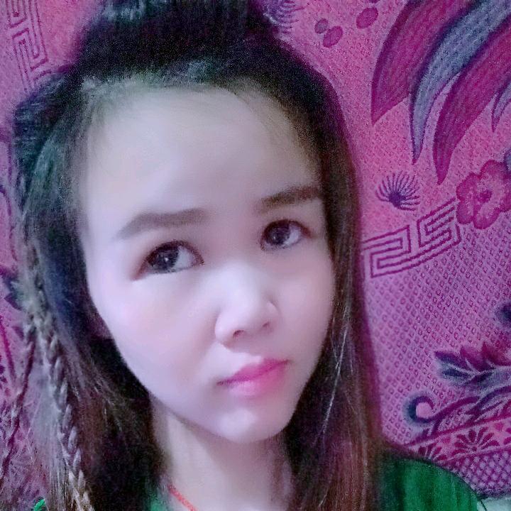 覃丹丹