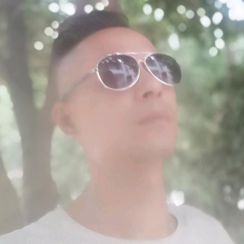 含浦～～壹哥