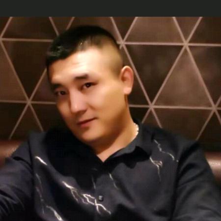 龙在天