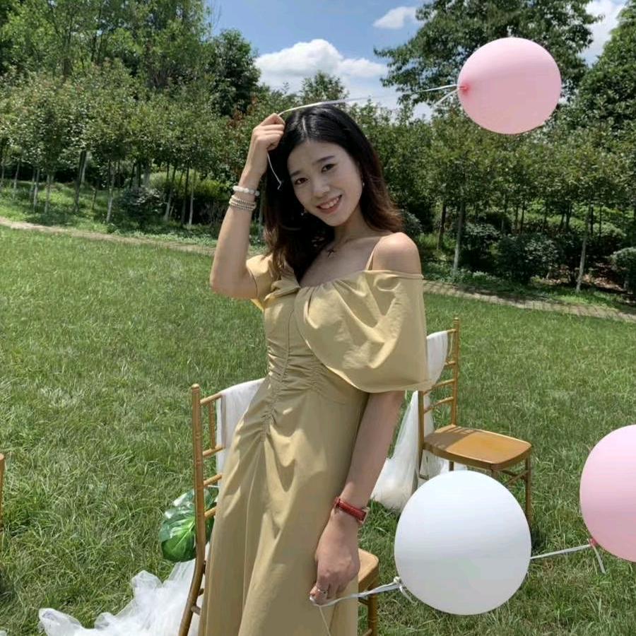 美丽女人女装批发