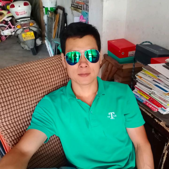 麻城市车佳丽汽车装饰美容