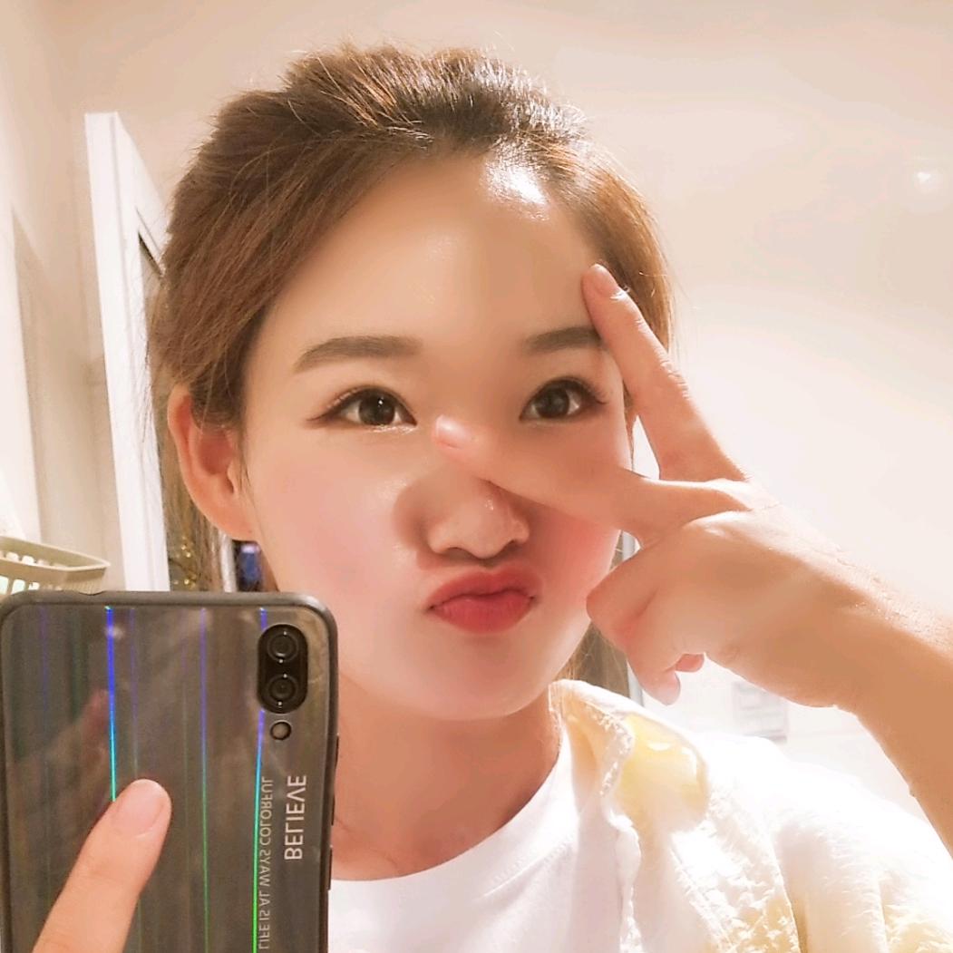 高笑笑😜