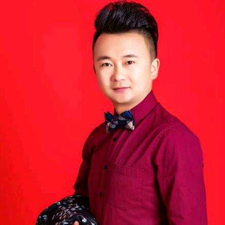 马伟主持也唱歌