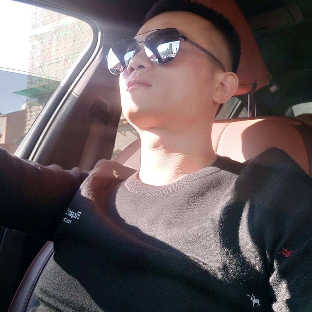 @做灯的小飞哥