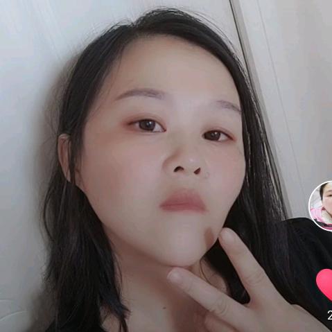 衣服，你又瘦了。😍