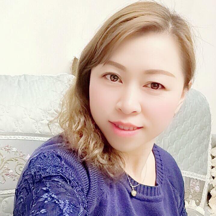 莲莲爱跳舞