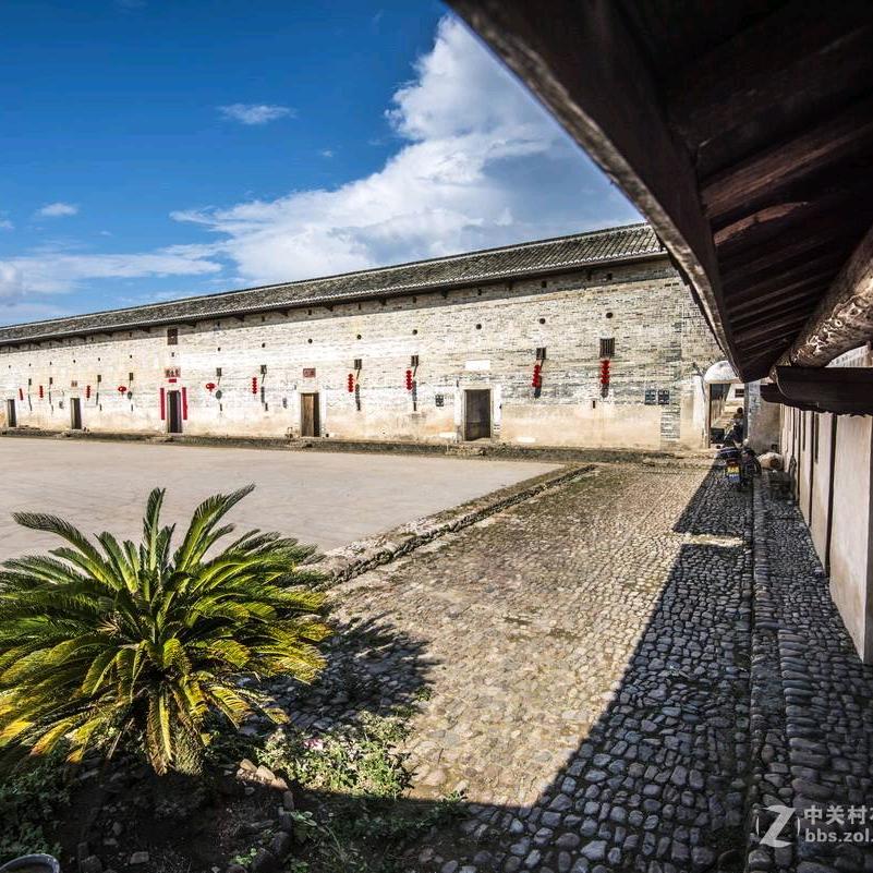 ꧁꫞꯭👑万王之王👑꫞꧂